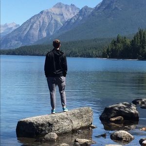 Meet your Posher, Daniel